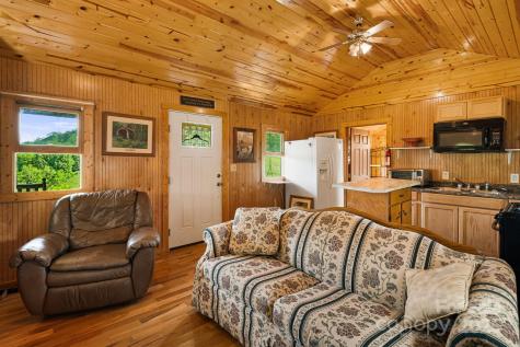 410 Fork Mountain Road Bakersville NC 28705