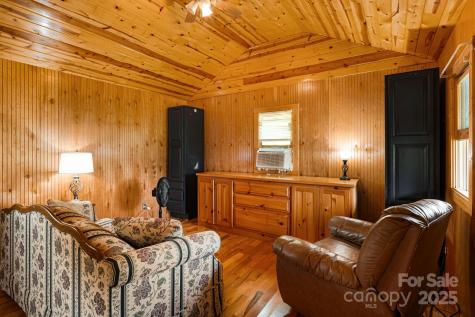 410 Fork Mountain Road Bakersville NC 28705