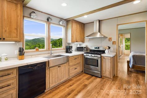 410 Fork Mountain Road Bakersville NC 28705