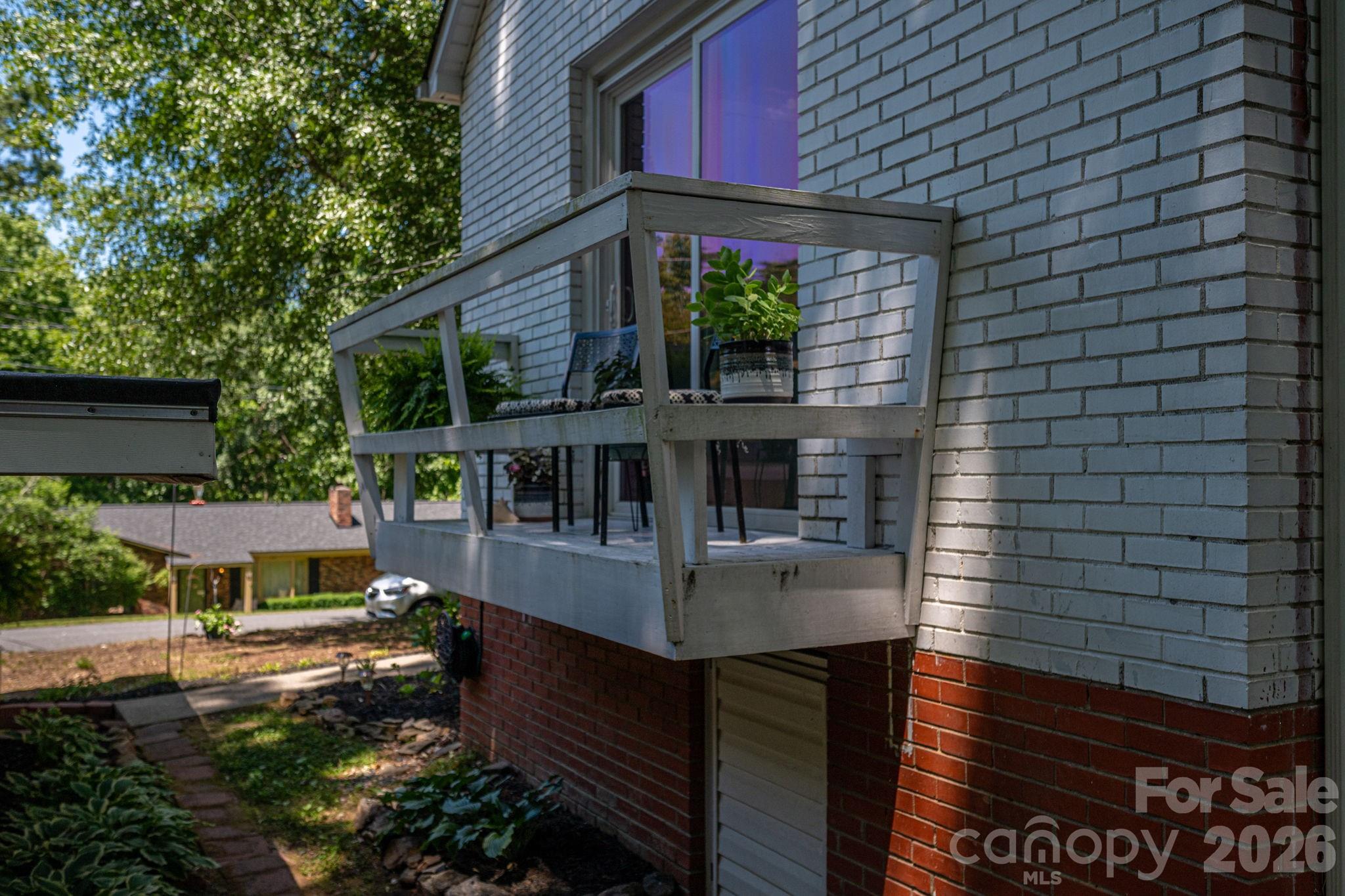 823 N Laurel Street Lincolnton NC 28092