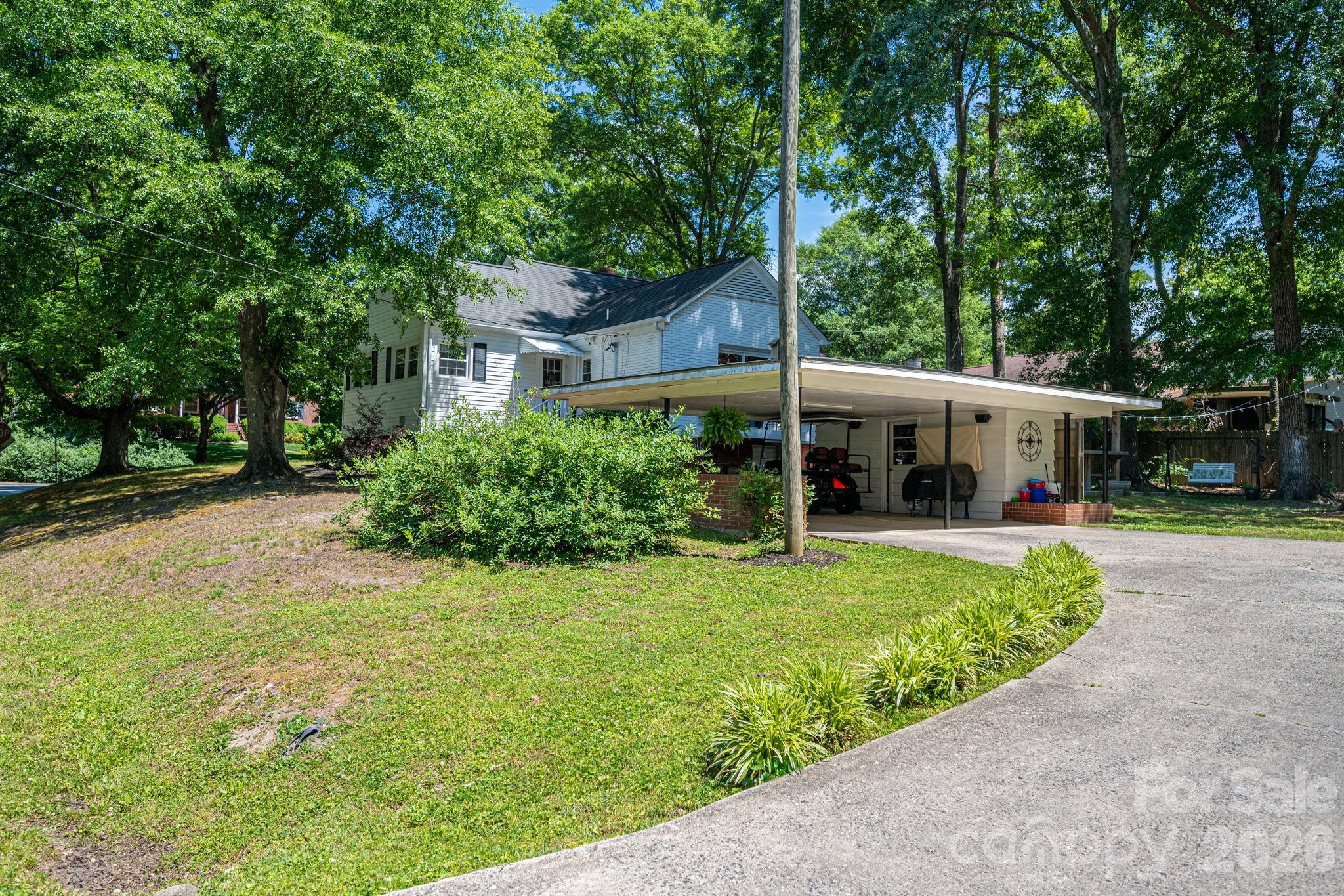823 N Laurel Street Lincolnton NC 28092