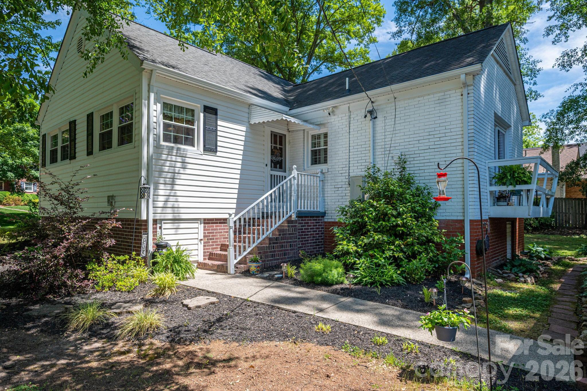 823 N Laurel Street Lincolnton NC 28092