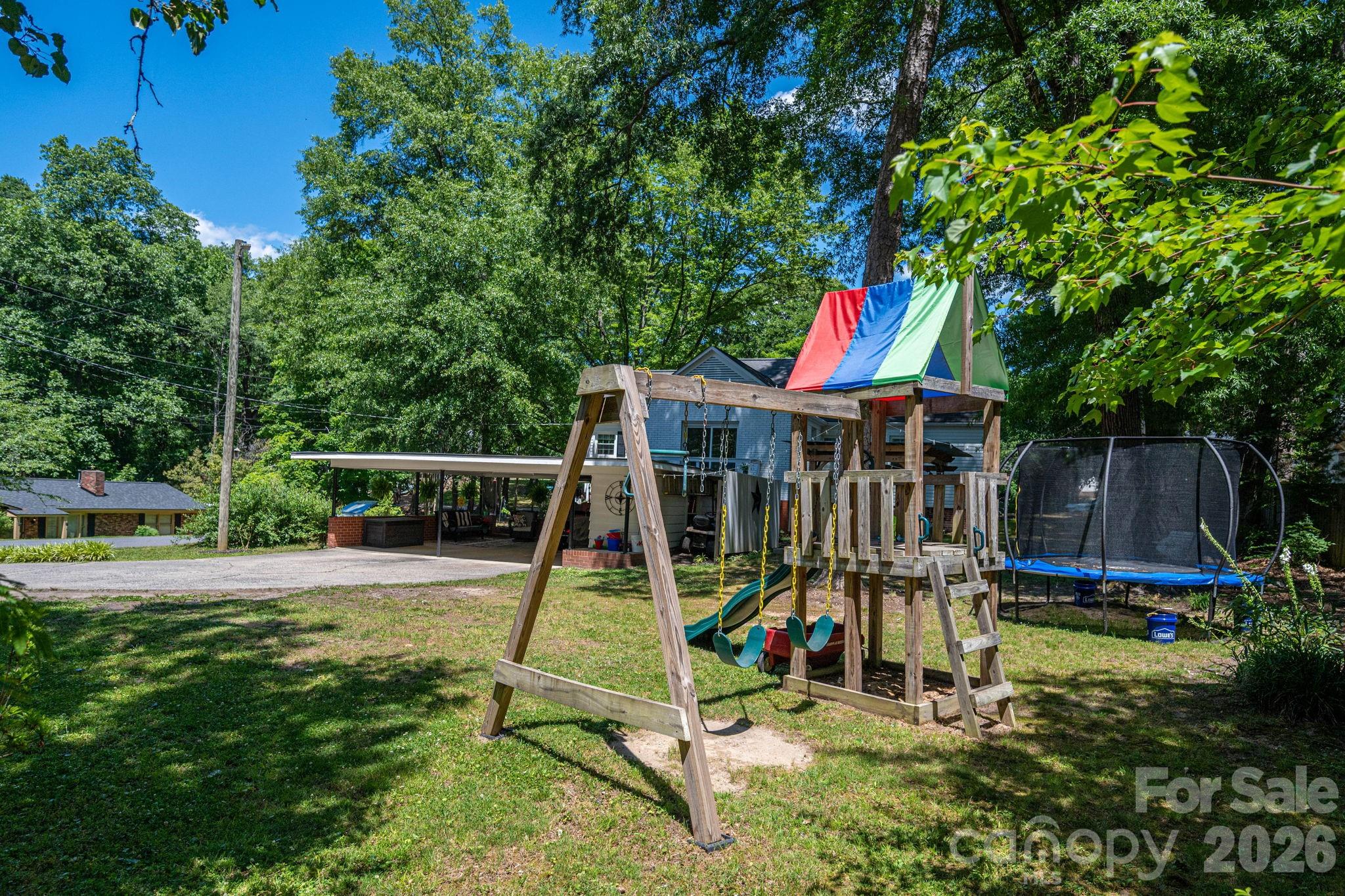 823 N Laurel Street Lincolnton NC 28092