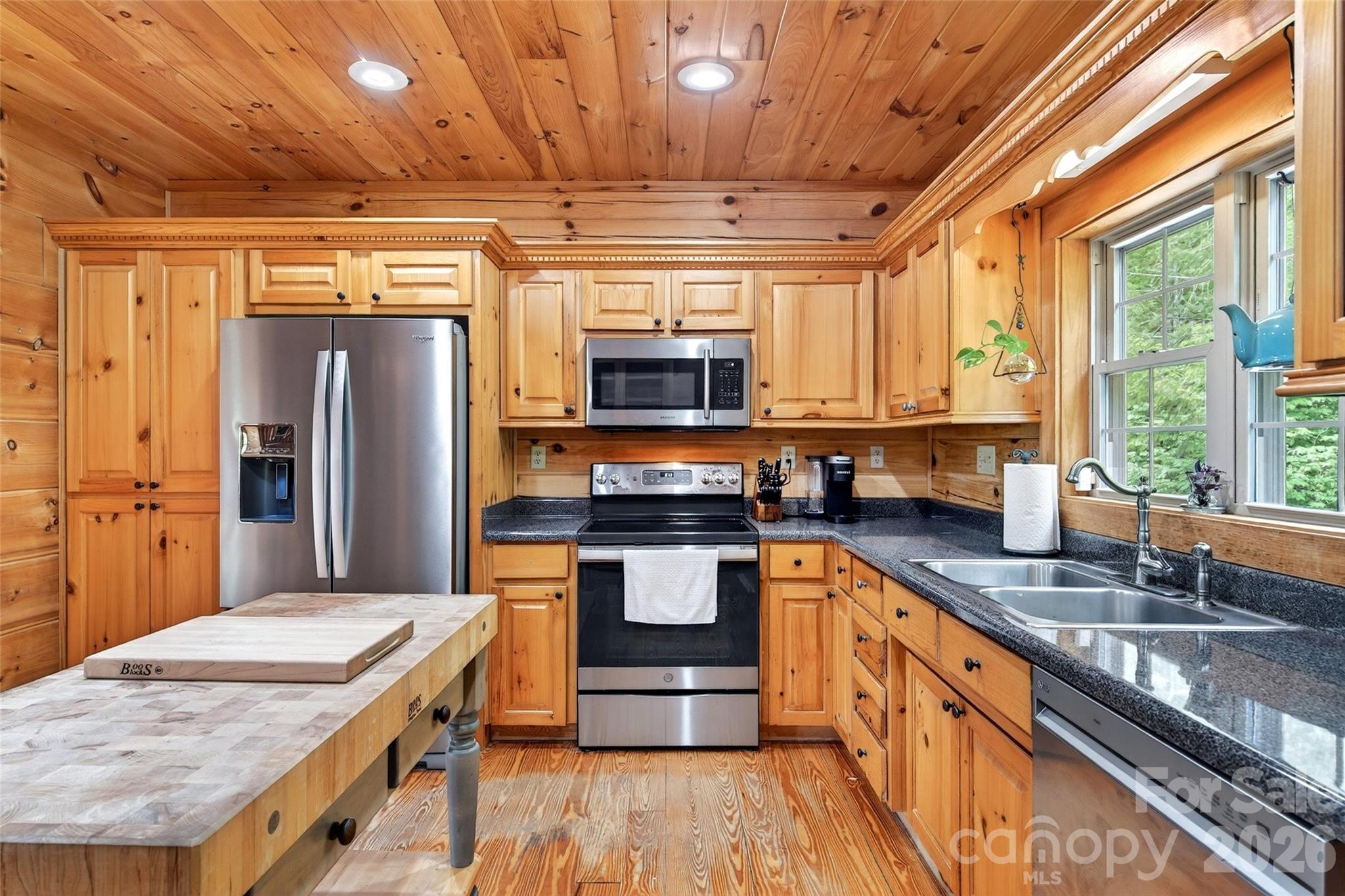 71 Browns Crossing Drive Marion NC 28752