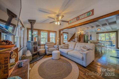 597 Tomahawk Avenue Black Mountain NC 28711