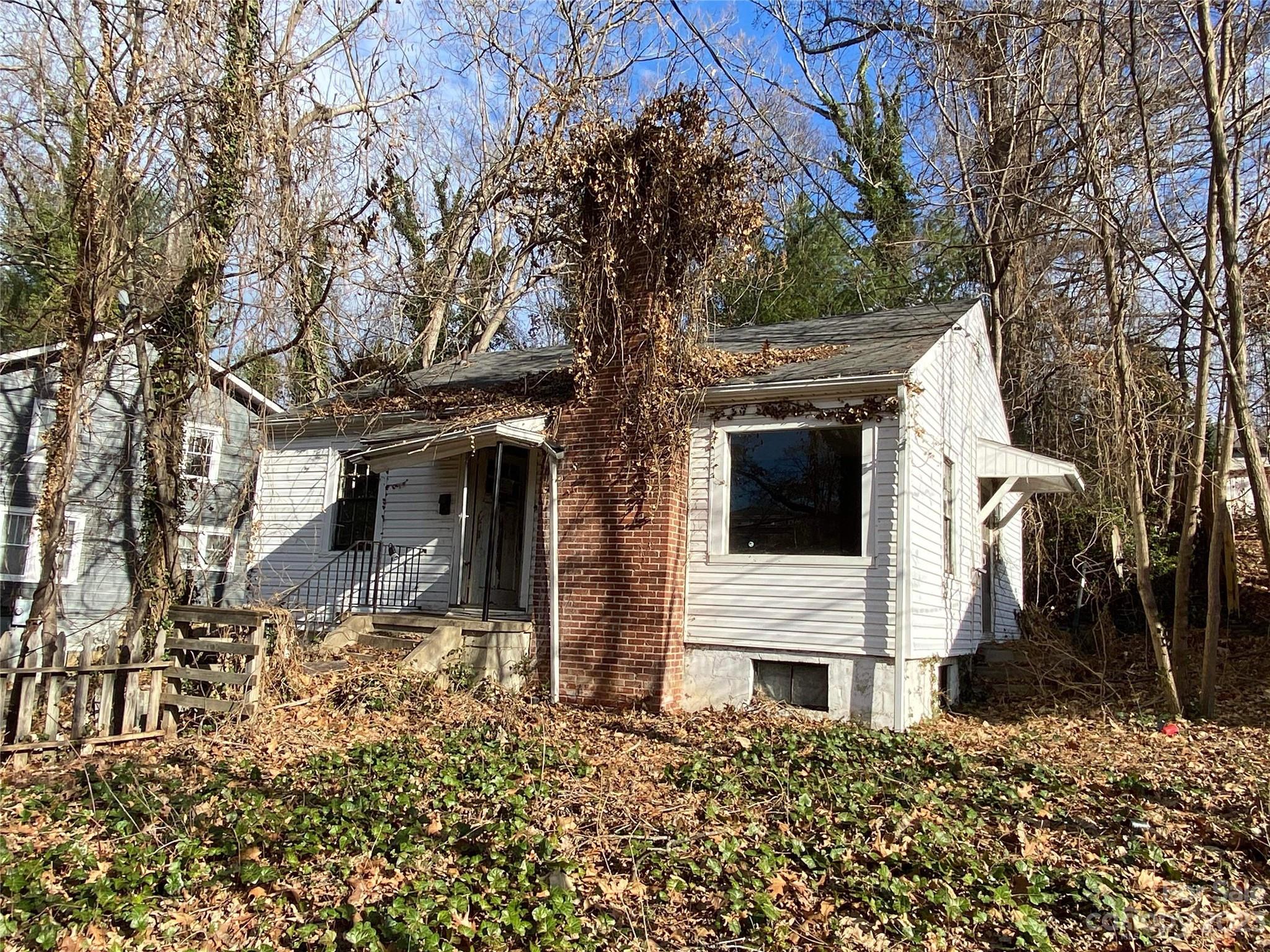 64 Druid Drive Asheville NC 28806