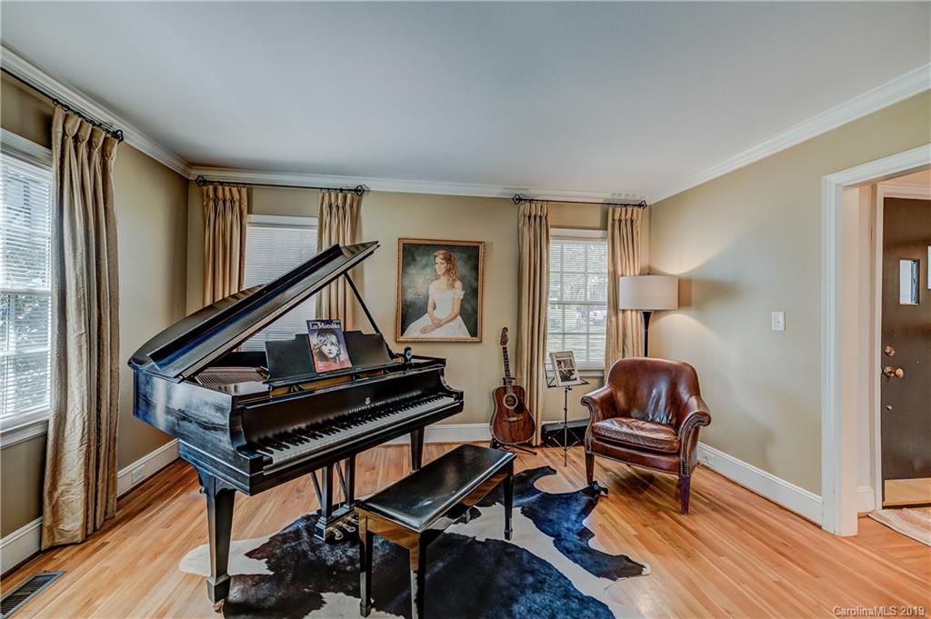 201 S Canterbury Road Charlotte NC 28211