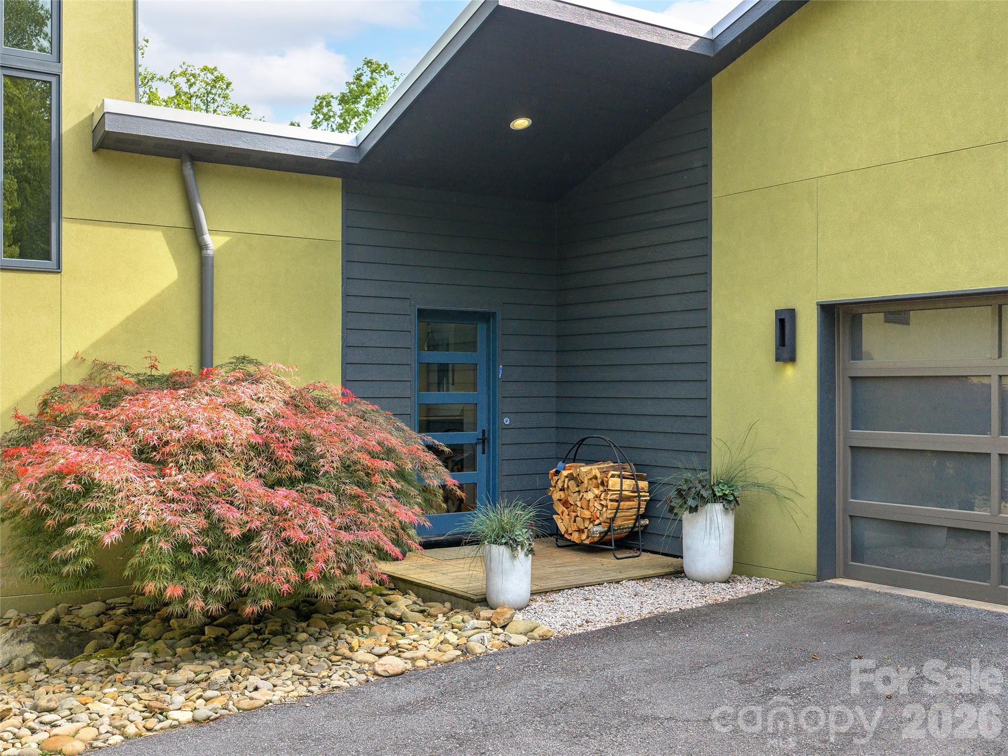 15 Sourwood Lane Fletcher NC 28732