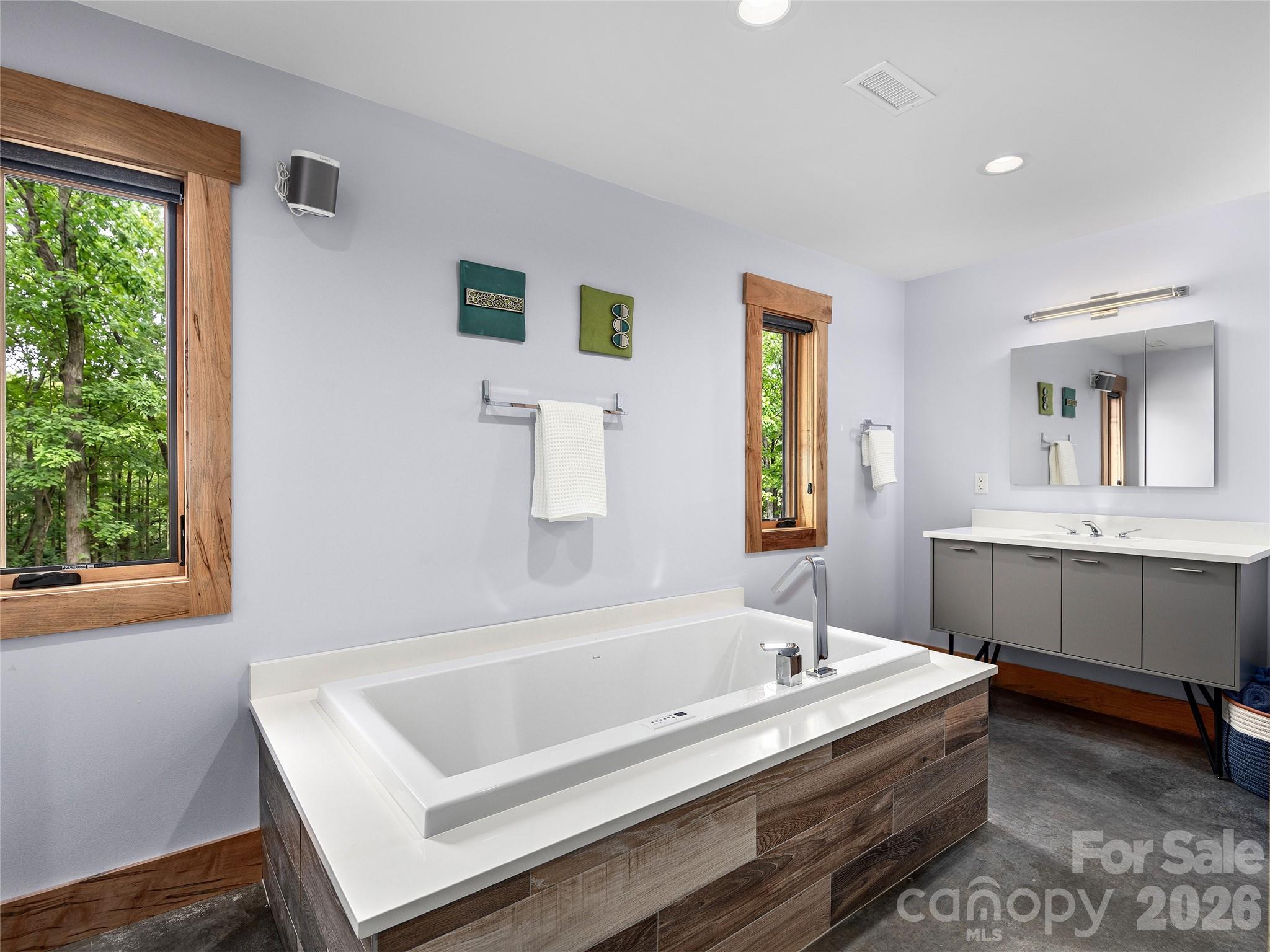 15 Sourwood Lane Fletcher NC 28732