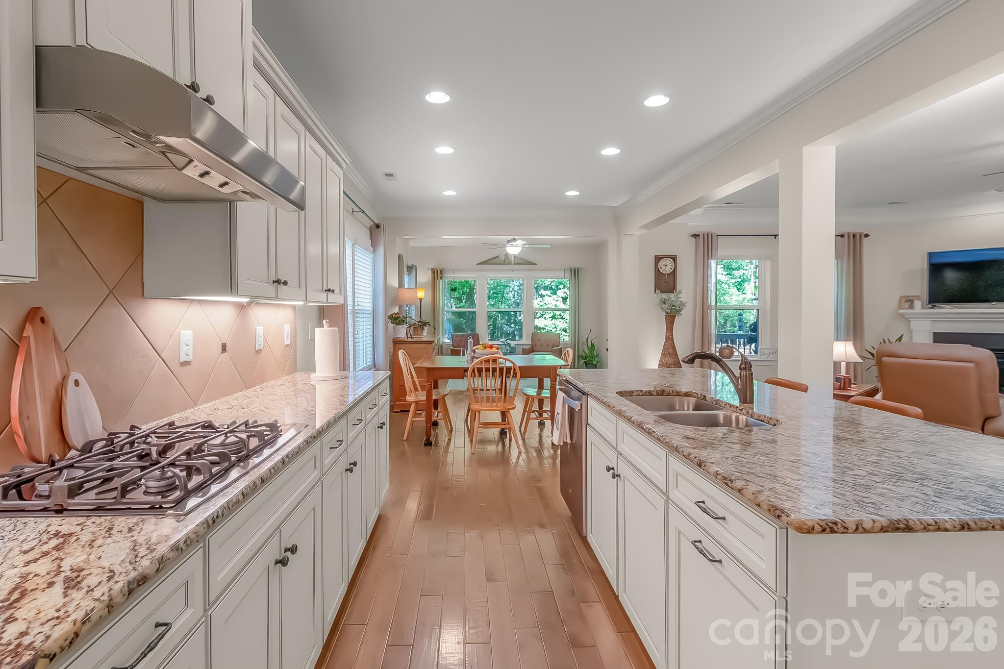 2015 Madeira Circle Waxhaw NC 28173