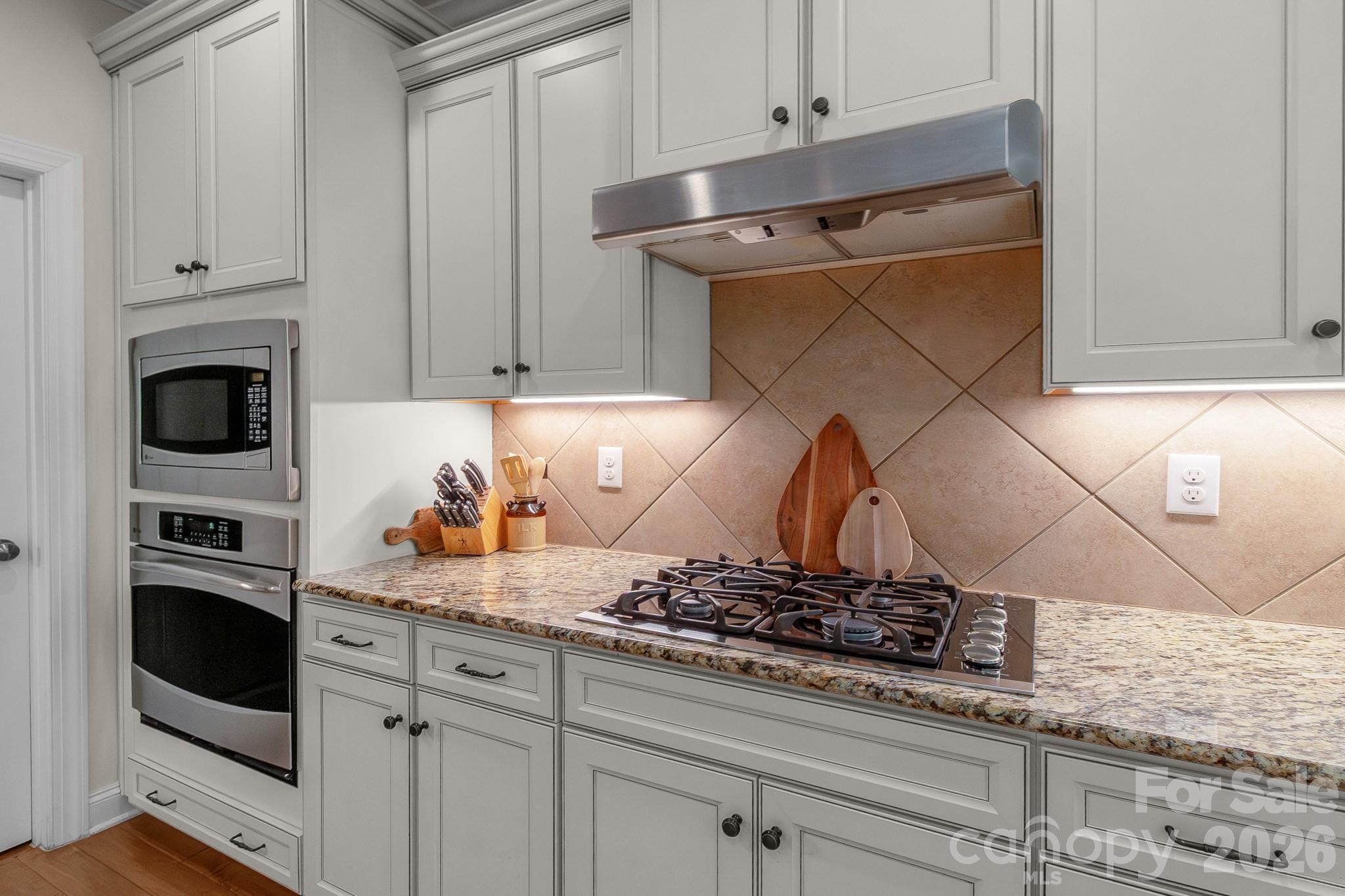 2015 Madeira Circle Waxhaw NC 28173