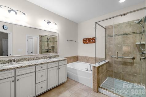 2015 Madeira Circle Waxhaw NC 28173