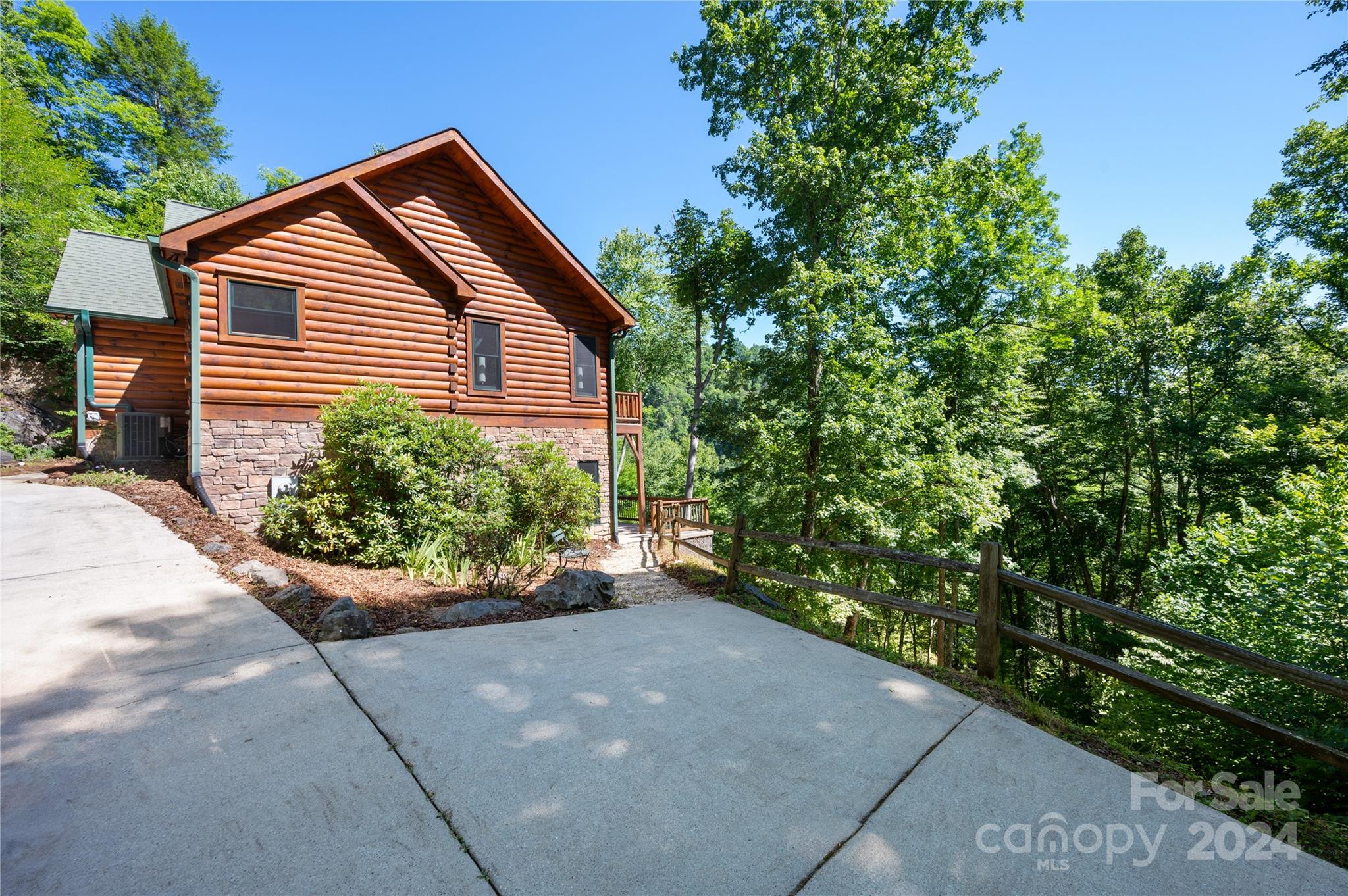 84 Back River Trail Marshall NC 28753