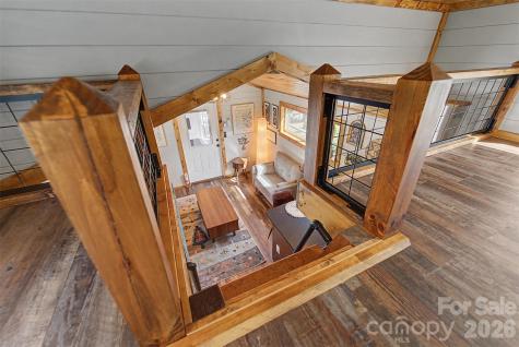 122 Mountain Breeze Ridge Scaly Mountain NC 28775