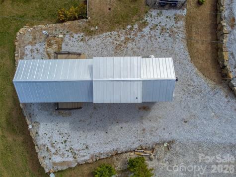 122 Mountain Breeze Ridge Scaly Mountain NC 28775