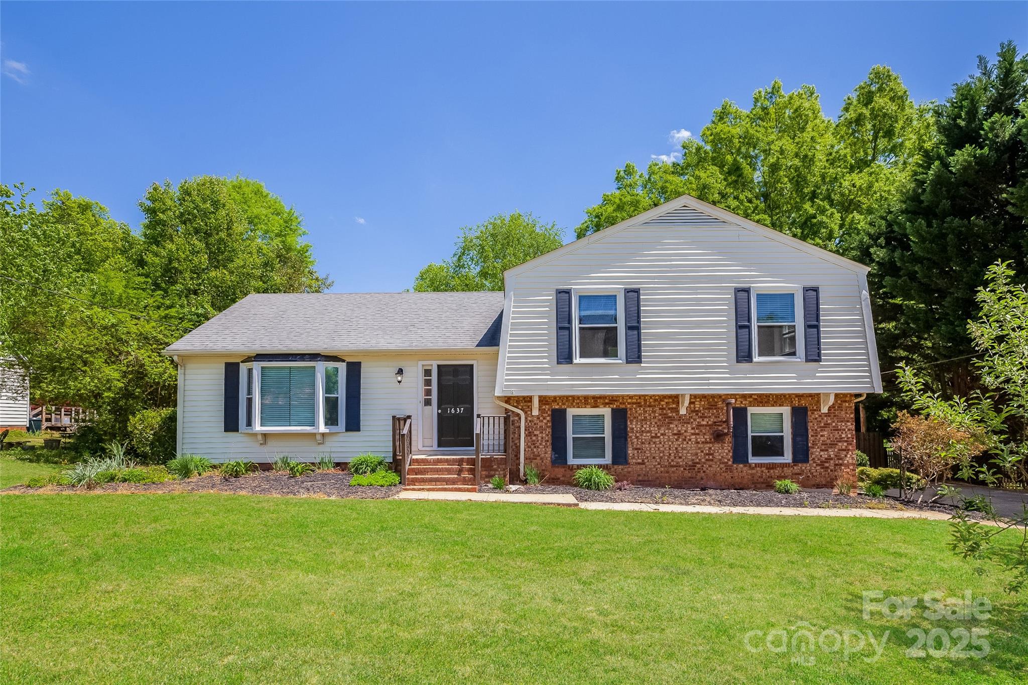 1637 Buckingham Avenue Gastonia NC 28054