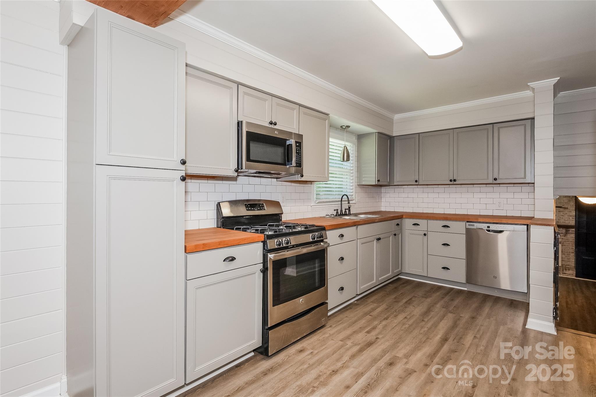 1637 Buckingham Avenue Gastonia NC 28054