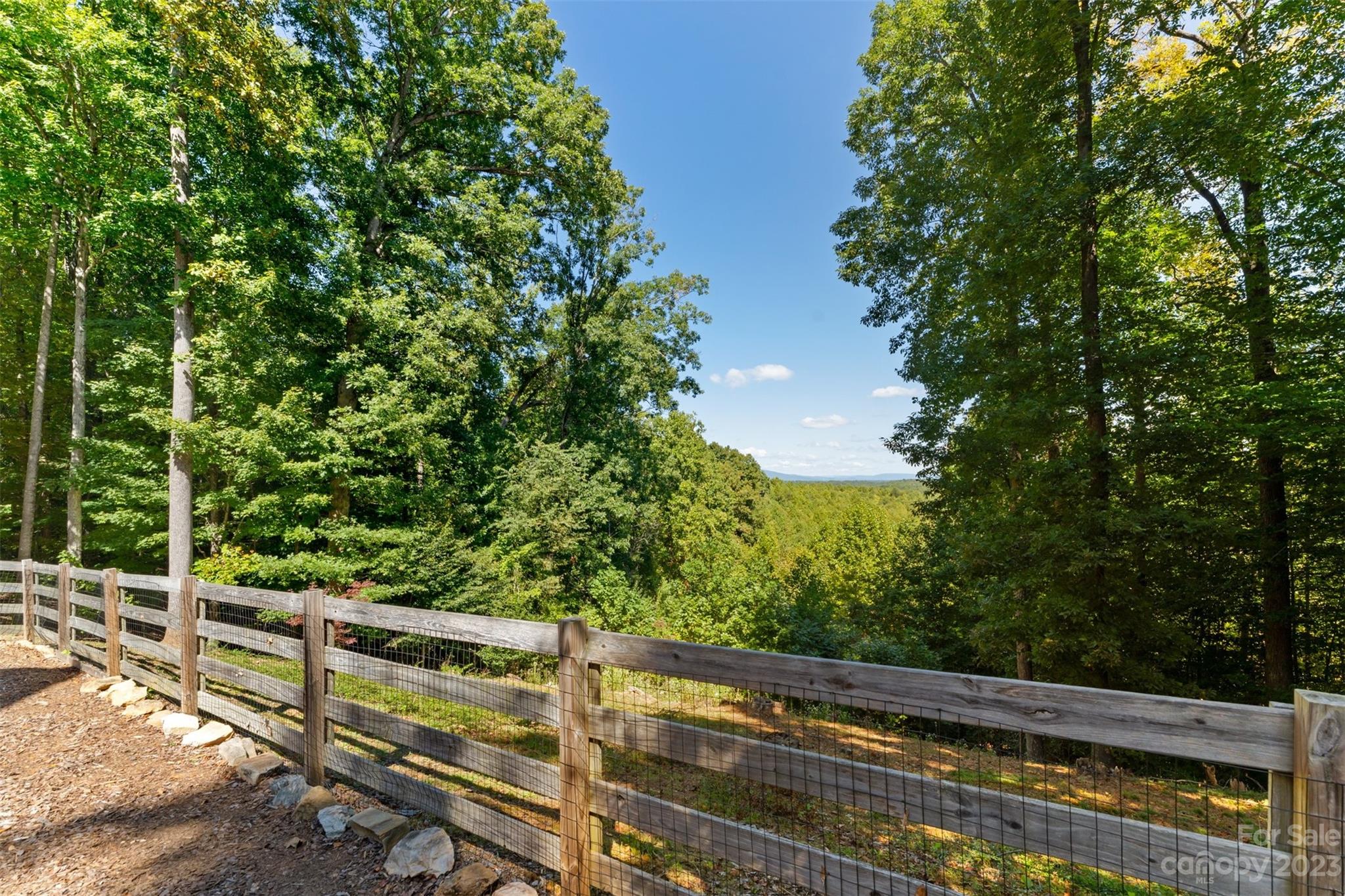 77 Pepperwood Drive Marion NC 28752