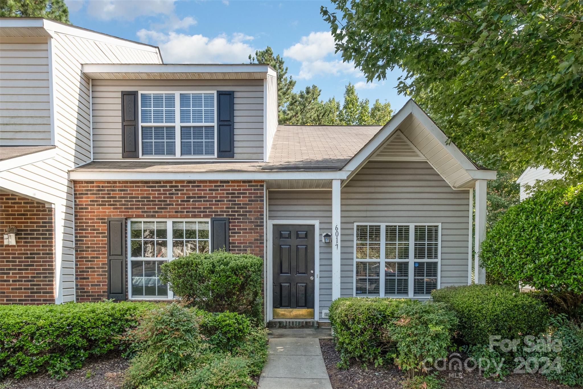 6017 Cougar Lane Charlotte NC 28269