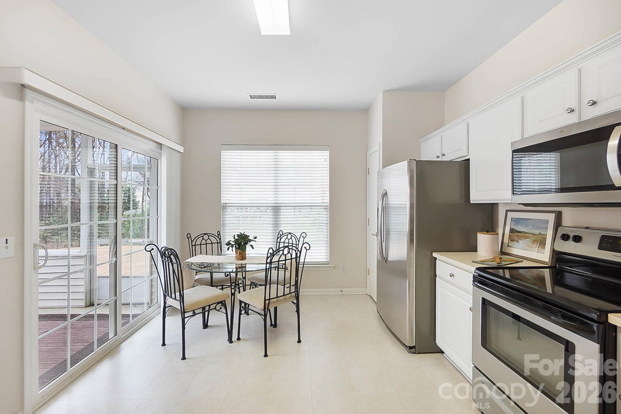 9220 Elrose Place Charlotte NC 28277