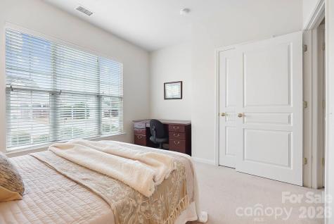 9220 Elrose Place Charlotte NC 28277