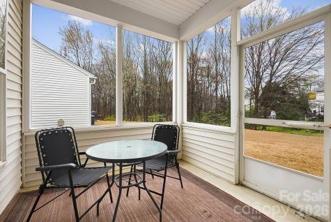 9220 Elrose Place Charlotte NC 28277
