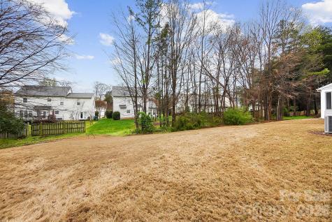9220 Elrose Place Charlotte NC 28277