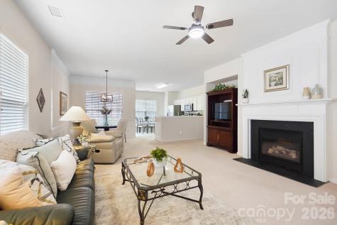 9220 Elrose Place Charlotte NC 28277