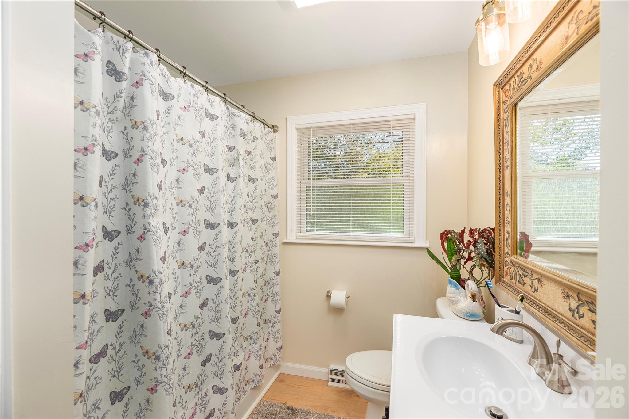 159 Sand Hill Road Asheville NC 28806