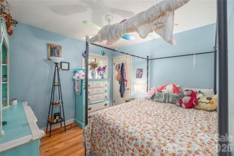 159 Sand Hill Road Asheville NC 28806