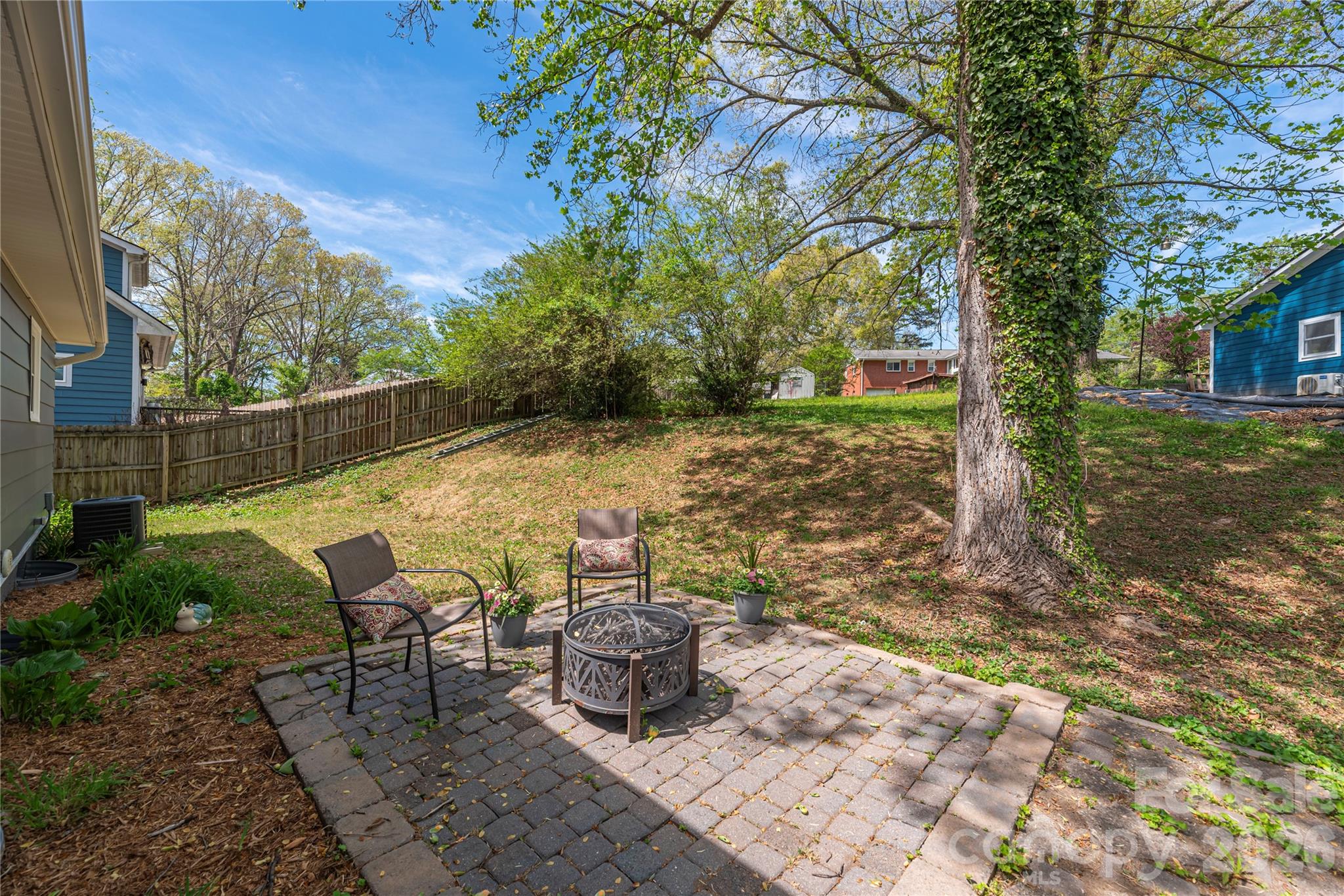 159 Sand Hill Road Asheville NC 28806