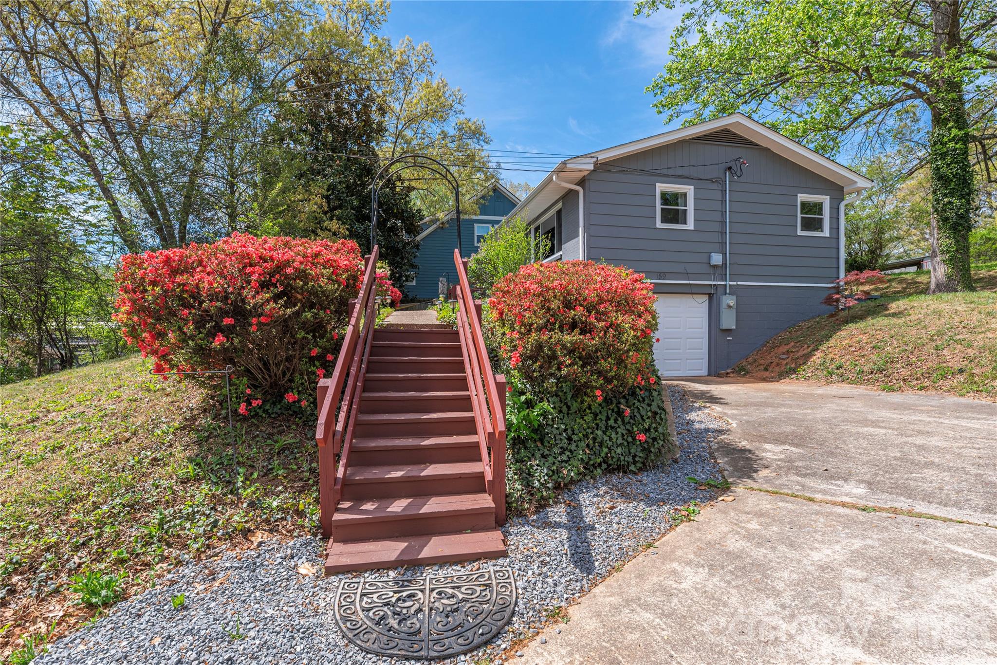 159 Sand Hill Road Asheville NC 28806