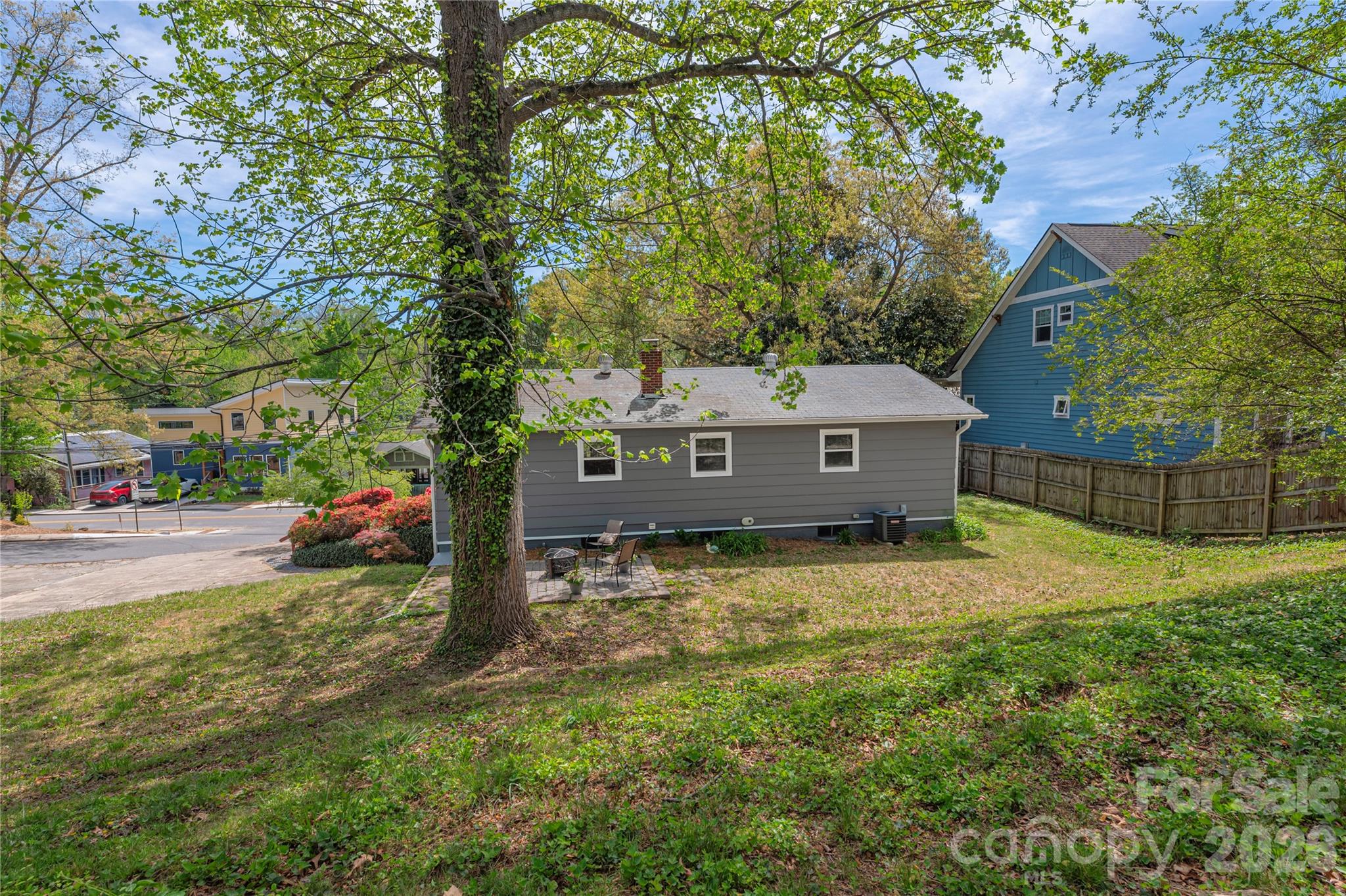 159 Sand Hill Road Asheville NC 28806