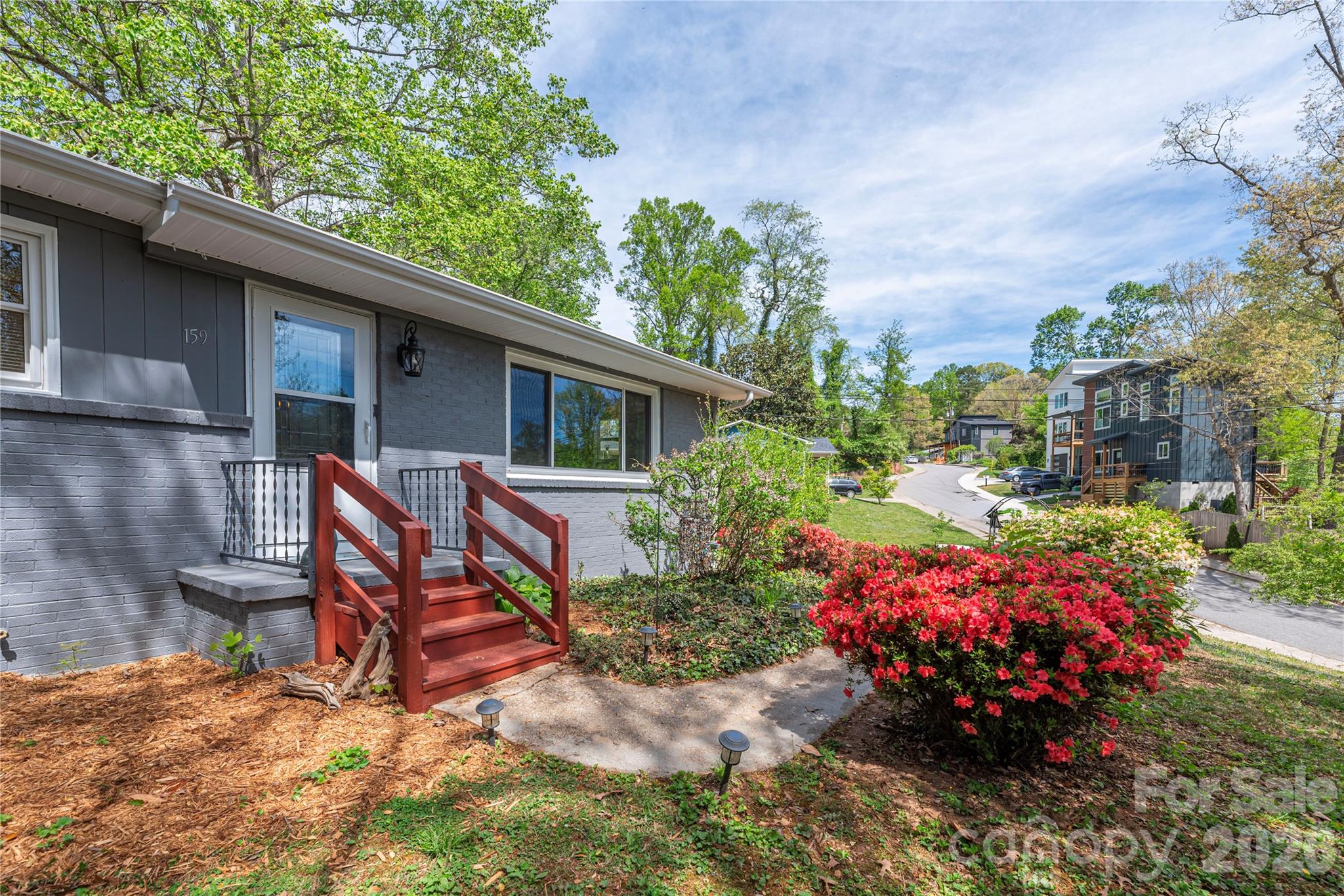 159 Sand Hill Road Asheville NC 28806