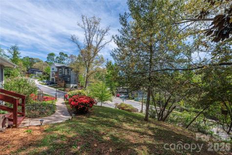 159 Sand Hill Road Asheville NC 28806