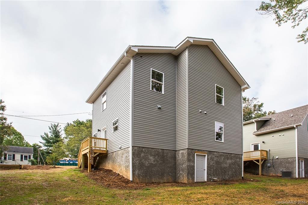 96 Le-an-hurst Road Asheville NC 28803