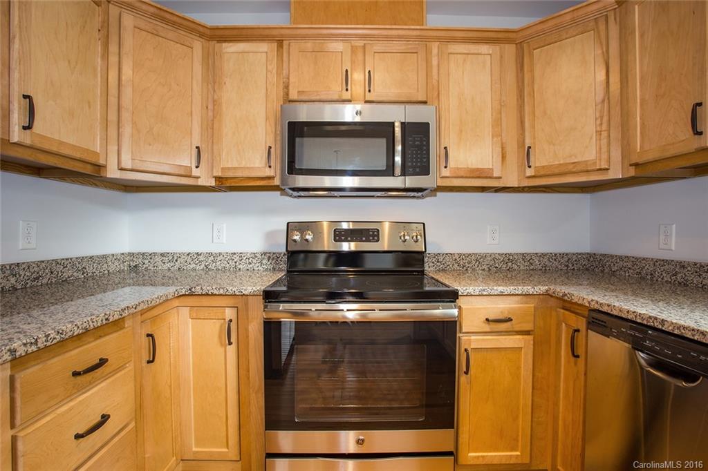 96 Le-an-hurst Road Asheville NC 28803