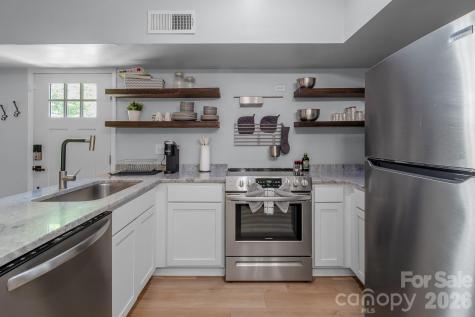 5812 Rock Hollow Drive Charlotte NC 28212