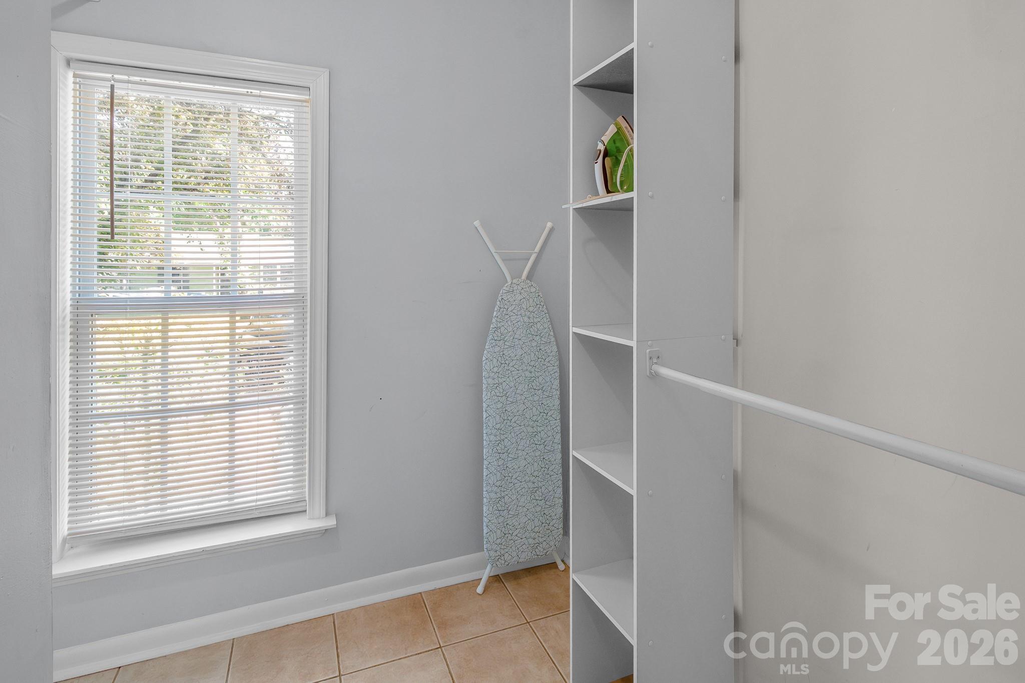 5812 Rock Hollow Drive Charlotte NC 28212