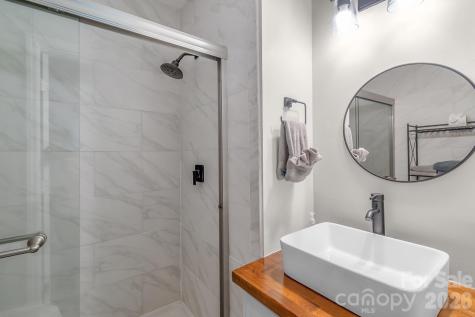 5812 Rock Hollow Drive Charlotte NC 28212