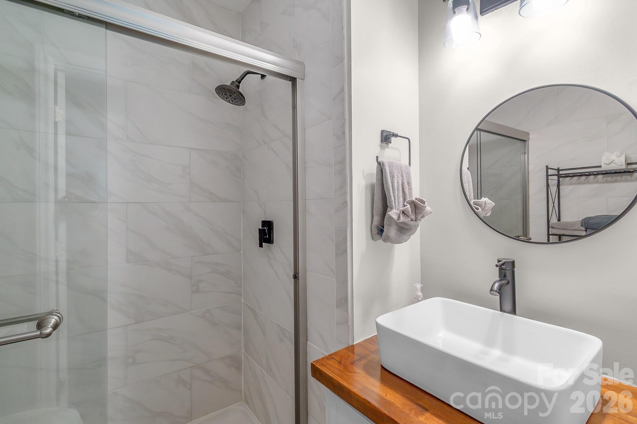5812 Rock Hollow Drive Charlotte NC 28212