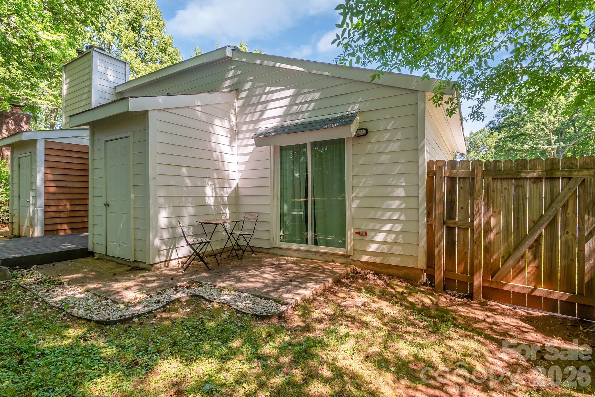 5812 Rock Hollow Drive Charlotte NC 28212