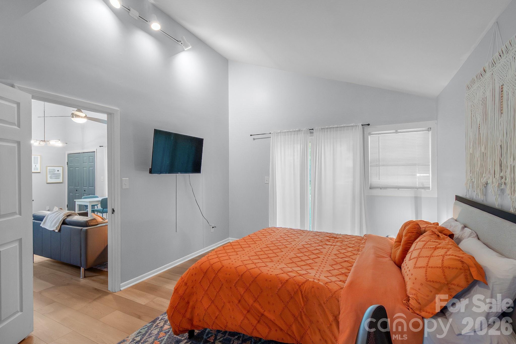 5812 Rock Hollow Drive Charlotte NC 28212