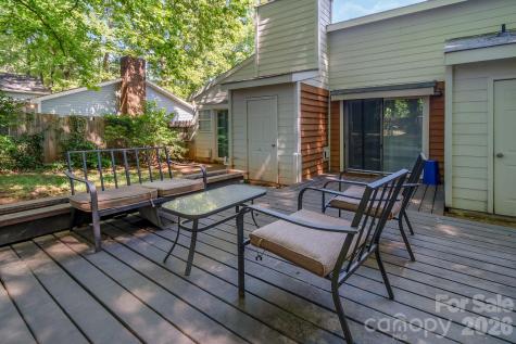 5812 Rock Hollow Drive Charlotte NC 28212