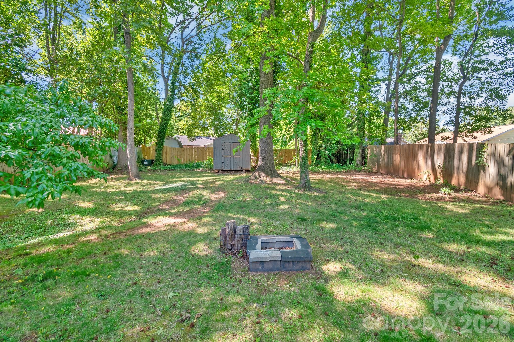 5812 Rock Hollow Drive Charlotte NC 28212