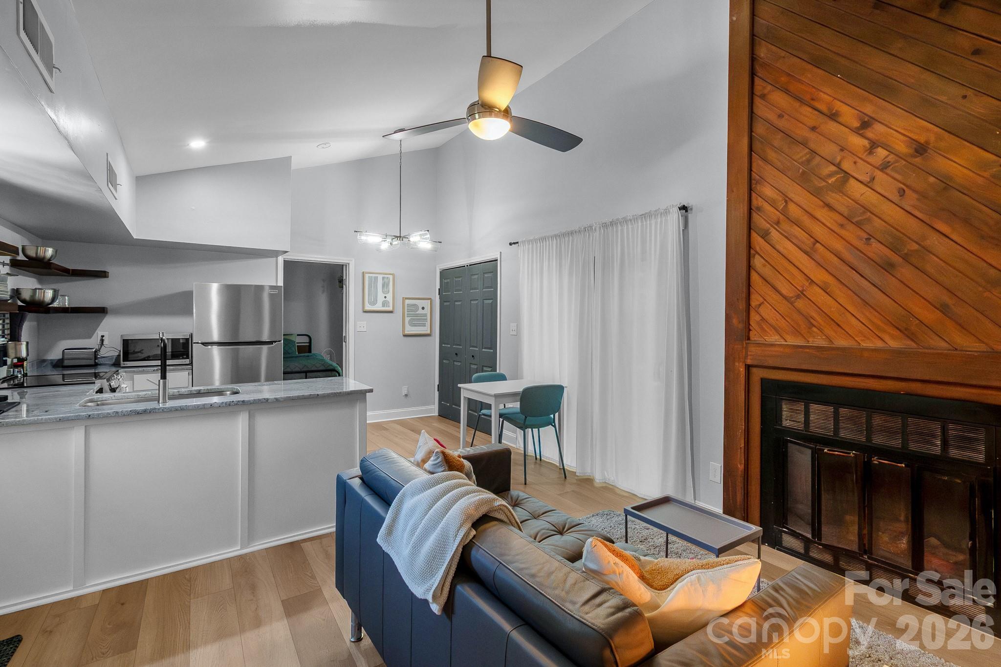 5812 Rock Hollow Drive Charlotte NC 28212
