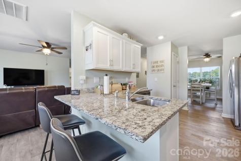 1276 Hickory Point Drive Lexington NC 27292