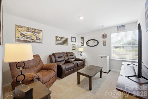 1276 Hickory Point Drive Lexington NC 27292