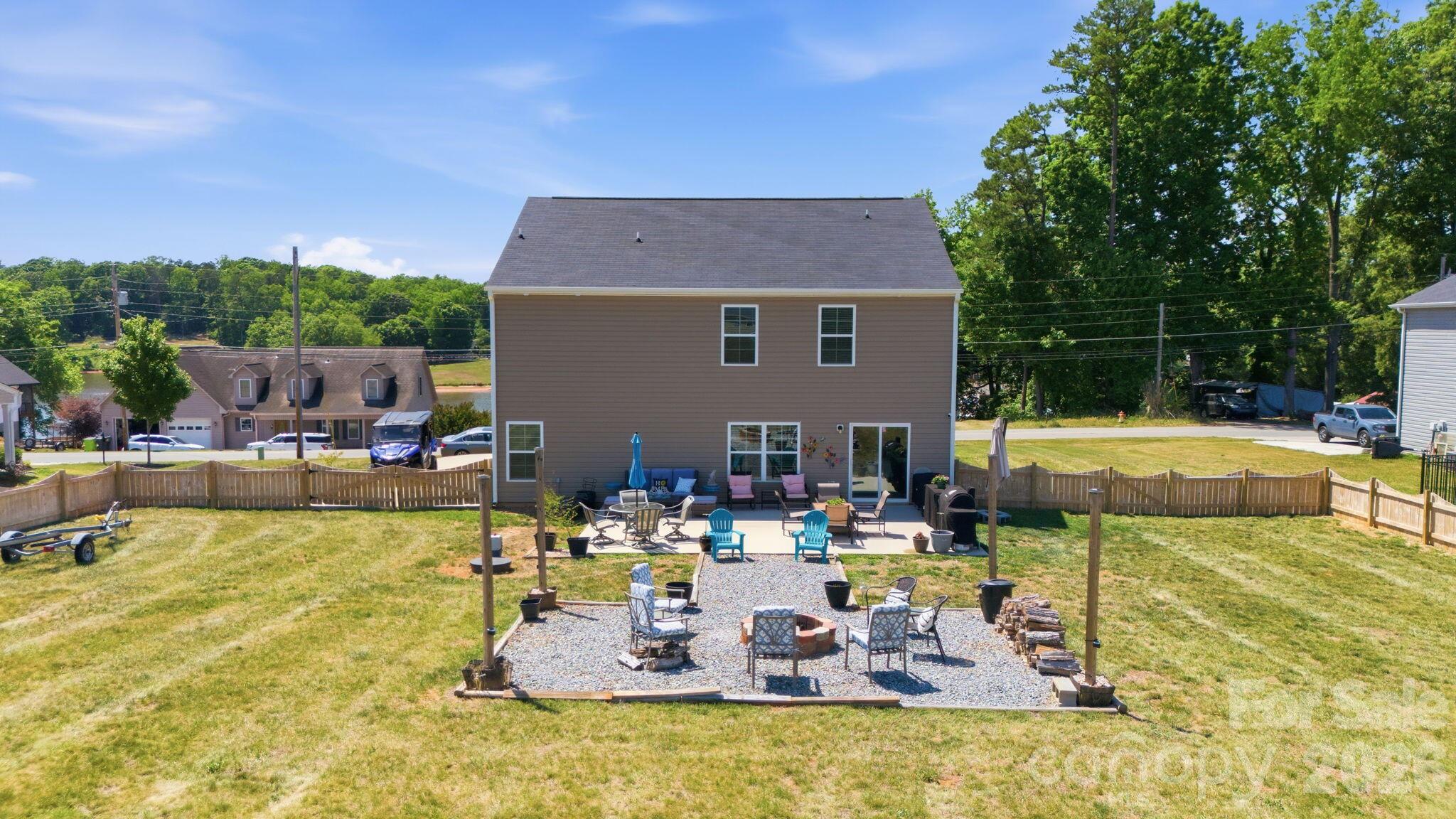 1276 Hickory Point Drive Lexington NC 27292