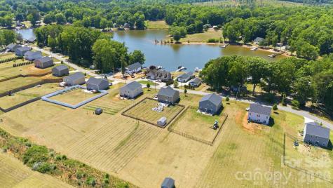 1276 Hickory Point Drive Lexington NC 27292